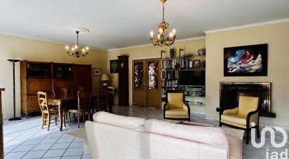 House 5 rooms of 155 m² in Saint-Jean-le-Blanc (45650)