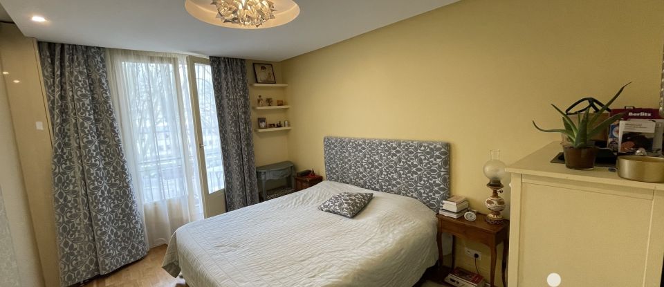 Appartement 5 pièces de 98 m² à Versailles (78000)