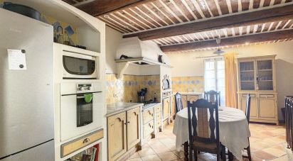 House 7 rooms of 235 m² in Alleins (13980)
