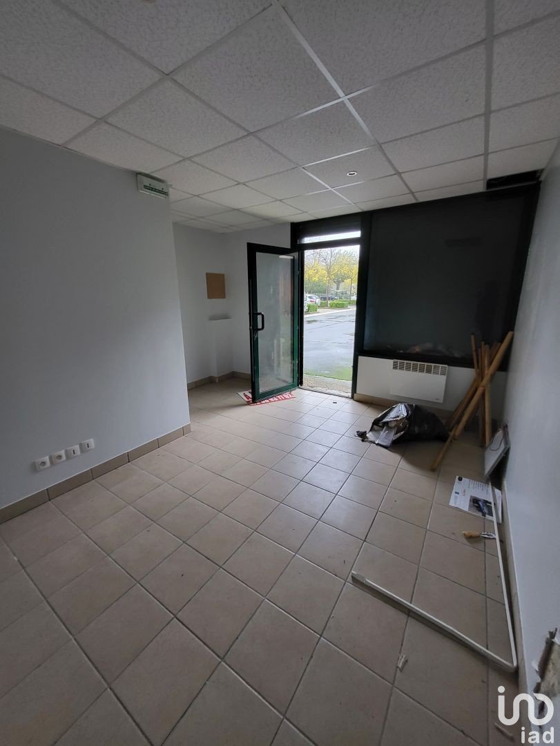 Commercial walls of 52 m² in Montargis (45200)