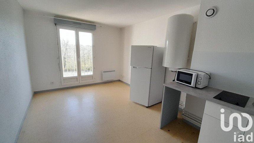 Apartment 2 rooms of 33 m² in Joué-lès-Tours (37300)