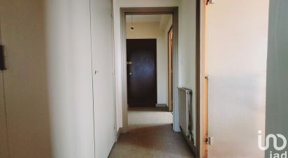 Apartment 1 room of 31 m² in Amboise (37400)