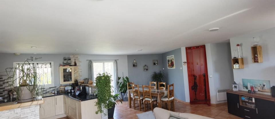 House 5 rooms of 100 m² in Le Pizou (24700)