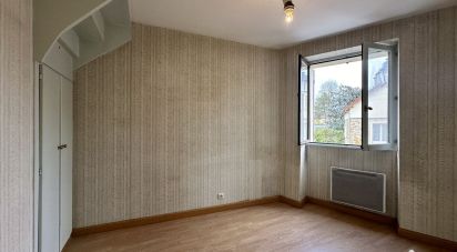 House 4 rooms of 59 m² in Trappes (78190)