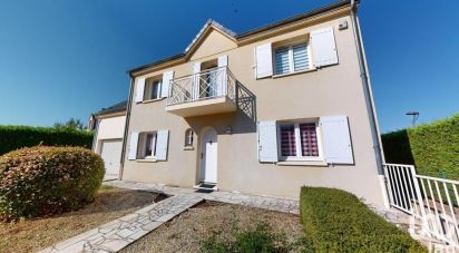 House 6 rooms of 120 m² in Vaux-le-Pénil (77000)