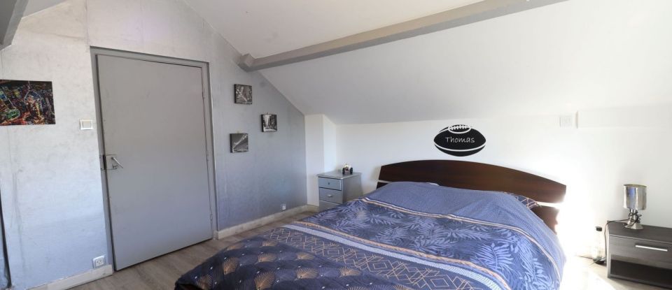 House 6 rooms of 162 m² in Villemandeur (45700)