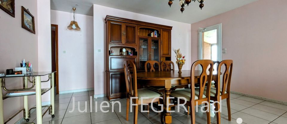 Traditional house 4 rooms of 113 m² in Thuir (66300)