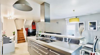 Apartment 4 rooms of 82 m² in Bobigny (93000)