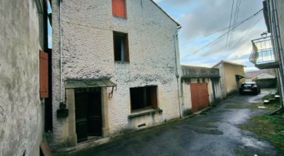 House 4 rooms of 80 m² in Fayet (12360)