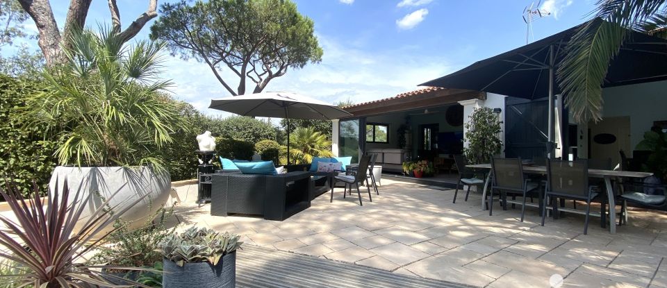 House 6 rooms of 170 m² in Sainte-Maxime (83120)