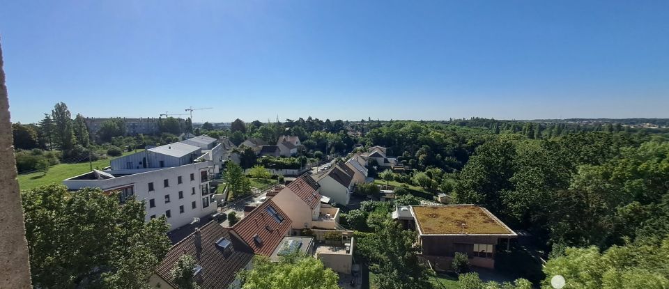 Appartement 4 pièces de 112 m² à Chartres (28000)