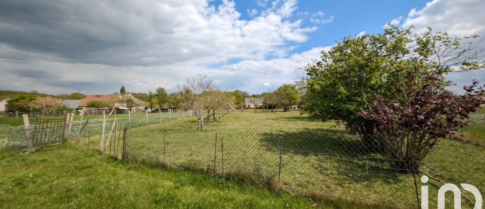 Land of 2,128 m² in Le Boulay (37110)