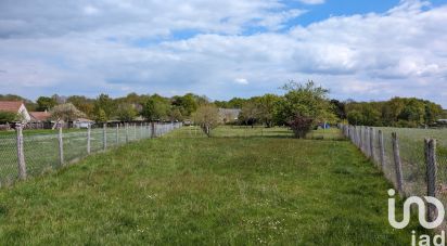 Land of 2,128 m² in Le Boulay (37110)