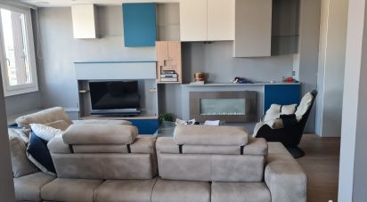 Apartment 4 rooms of 96 m² in Valence (26000)
