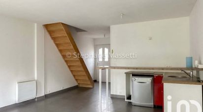 House 3 rooms of 73 m² in Linas (91310)