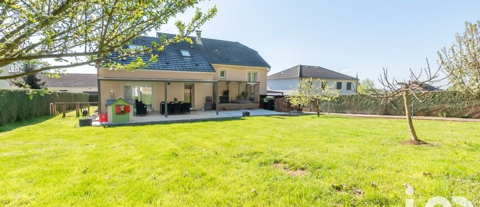 Traditional house 8 rooms of 138 m² in Crusnes (54680)