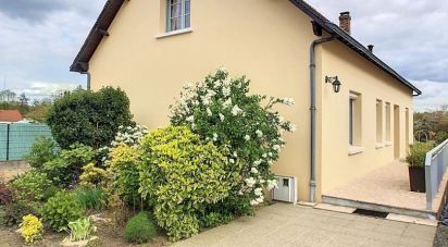 House 5 rooms of 154 m² in Mayet (72360)