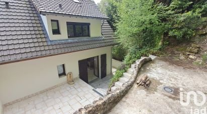 Traditional house 6 rooms of 135 m² in Bures-sur-Yvette (91440)