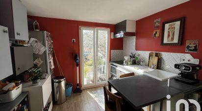 Apartment 1 room of 28 m² in Ivry-sur-Seine (94200)