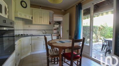 House 4 rooms of 83 m² in Uzès (30700)