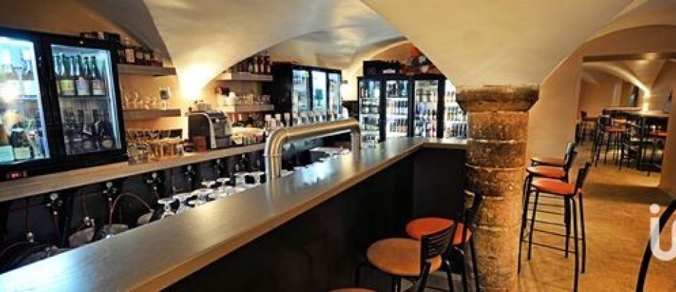 Brasserie-type bar of 179 m² in Lyon (69005)