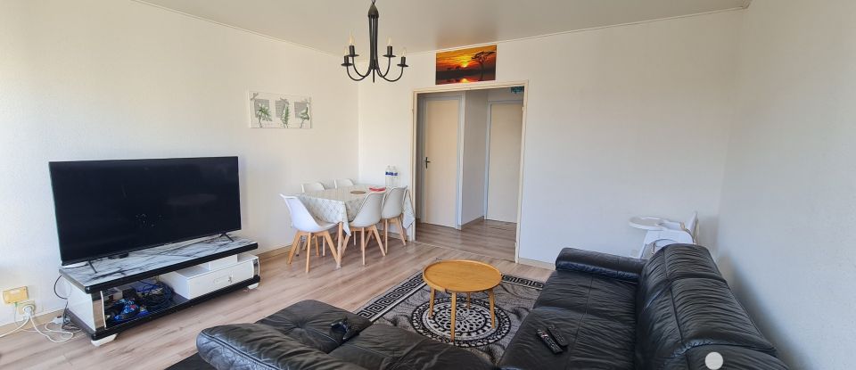 Apartment 3 rooms of 60 m² in Yerres (91330)