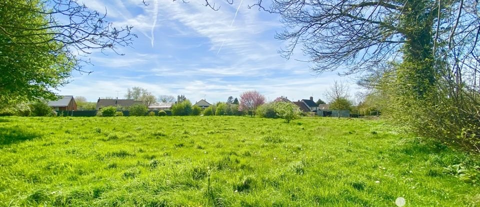 Land of 14,880 m² in Marcilly (50220)