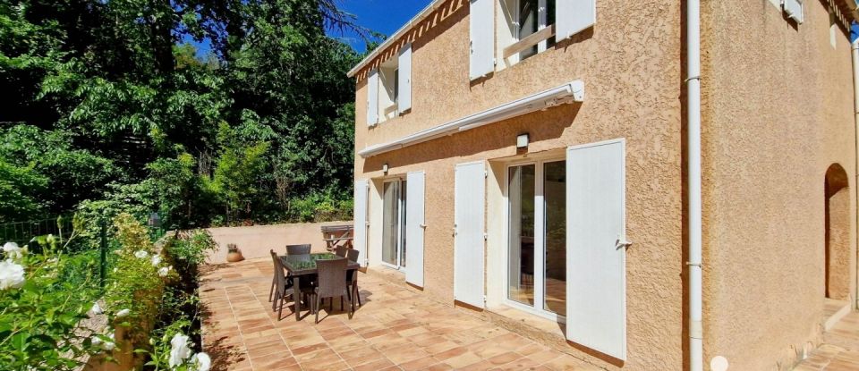 Maison 6 pièces de 113 m² à Aix-en-Provence (13090)