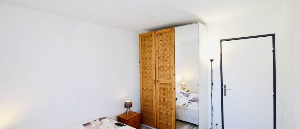 Apartment 3 rooms of 70 m² in Melun (77000)