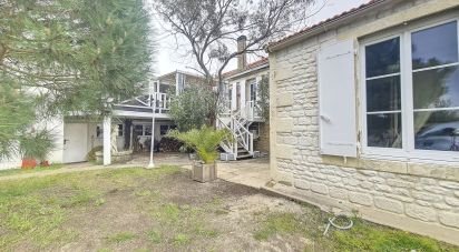 House 6 rooms of 180 m² in Port-des-Barques (17730)