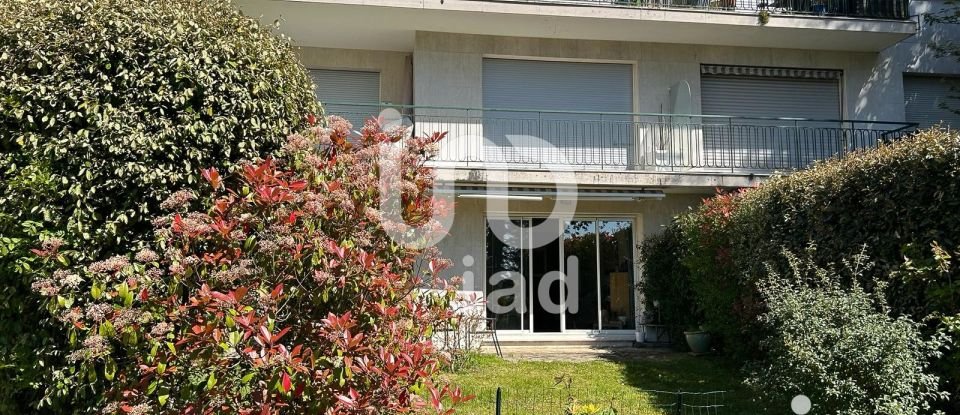 Apartment 3 rooms of 74 m² in Garches (92380)