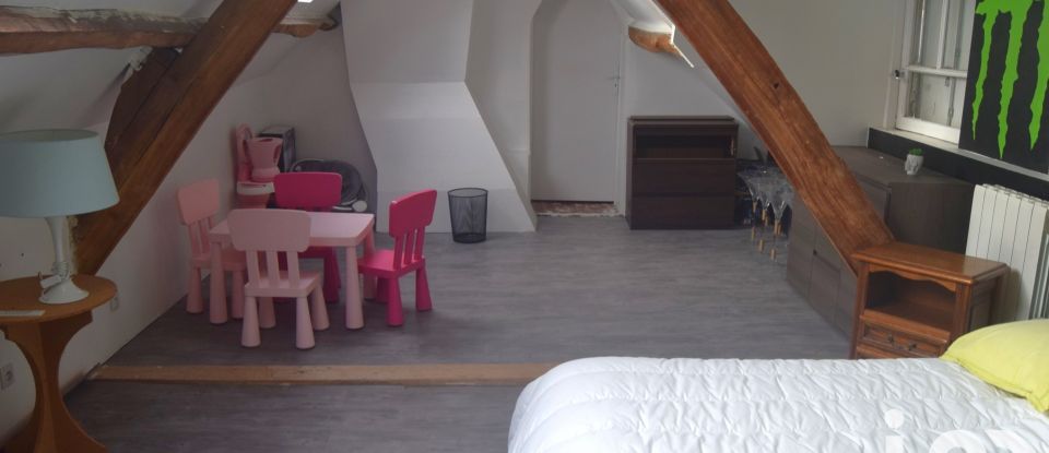 House 6 rooms of 245 m² in Saint-Rémy-sur-Avre (28380)
