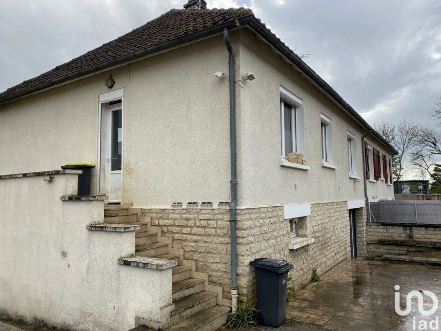 House 3 rooms of 104 m² in Châtillon-sur-Seine (21400)