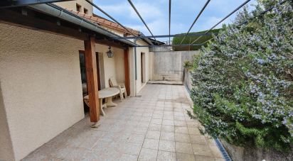 House 10 rooms of 155 m² in Le Crestet (07270)