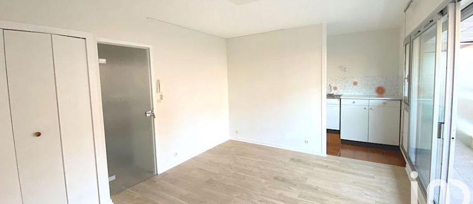 Apartment 1 room of 25 m² in Biarritz (64200)