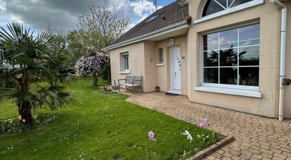 Traditional house 5 rooms of 128 m² in Saint-Romain-de-Colbosc (76430)