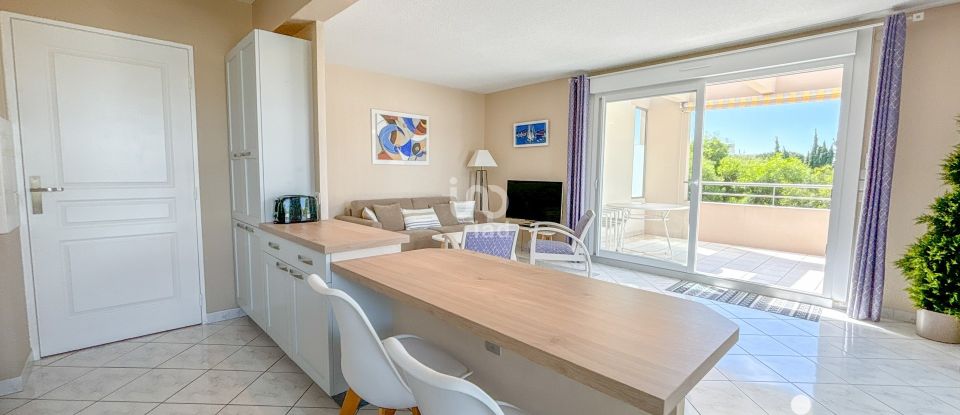 Appartement 3 pièces de 65 m² à Fréjus (83600)