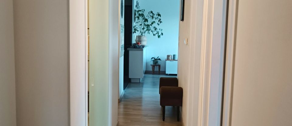 Apartment 4 rooms of 70 m² in Argenteuil (95100)