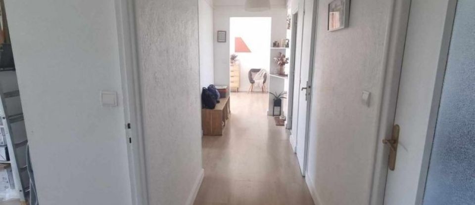 Apartment 4 rooms of 82 m² in Caen (14000)