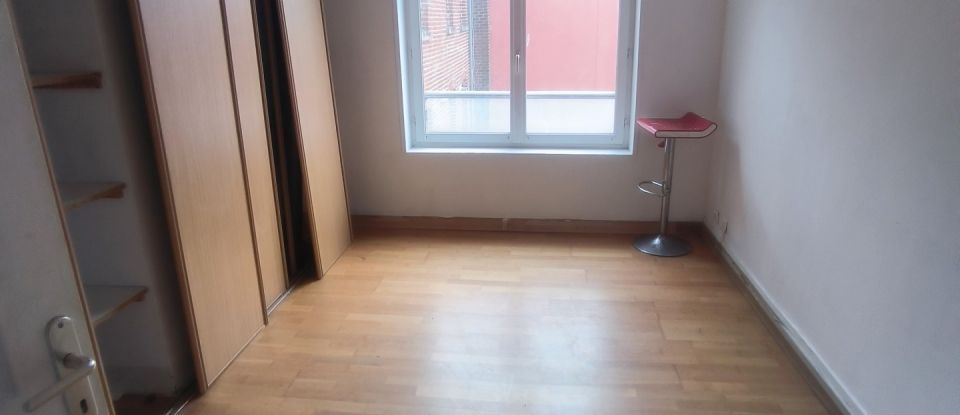 Apartment 3 rooms of 65 m² in Valenciennes (59300)