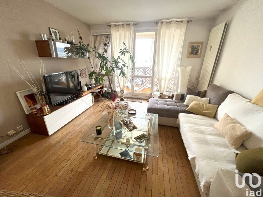 Appartement 3 pièces de 71 m² à La Garenne-Colombes (92250)
