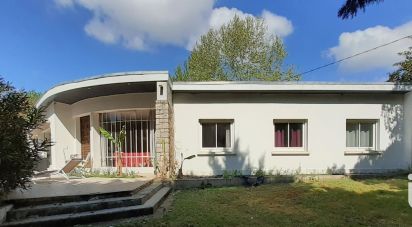 House 5 rooms of 120 m² in Saint-Perdon (40090)