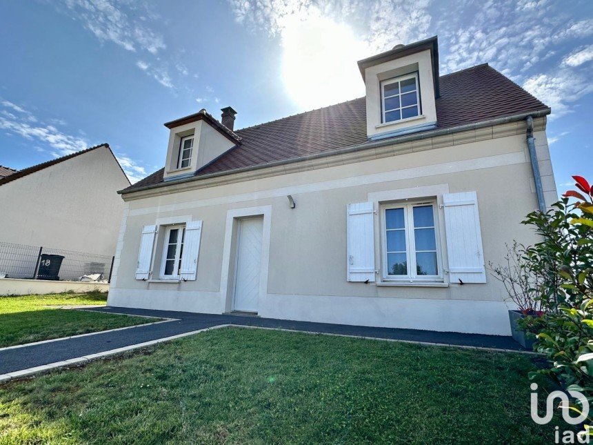 House 4 rooms of 110 m² in Lachelle (60190)