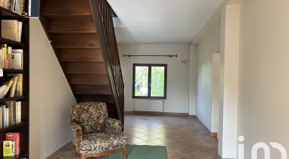 Maison traditionnelle 7 pièces de 142 m² à Saint-Rémy-lès-Chevreuse (78470)