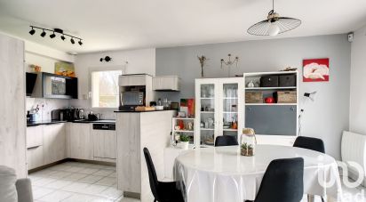House 5 rooms of 81 m² in Lorient (56100)