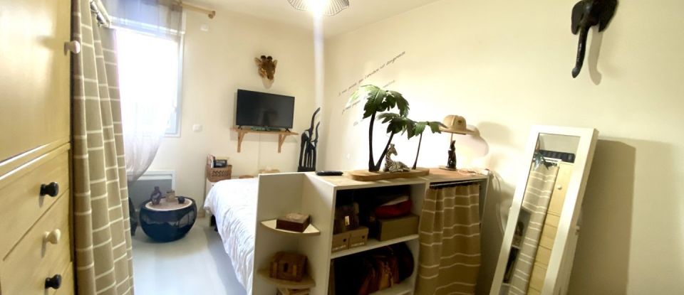 Apartment 3 rooms of 61 m² in Royan (17200)