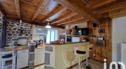 Lodge 14 rooms of 354 m² in Saurier (63320)