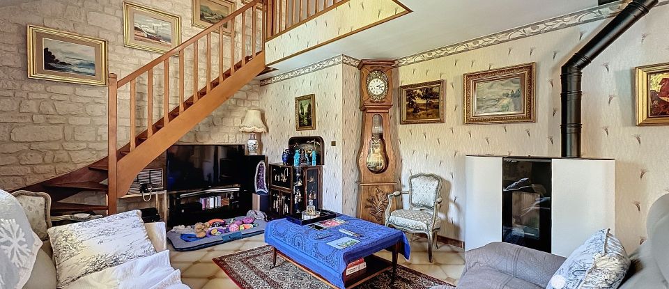 Traditional house 6 rooms of 150 m² in Breux-Jouy (91650)