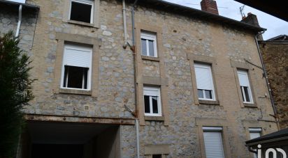 Building in Limoges (87000) of 240 m²