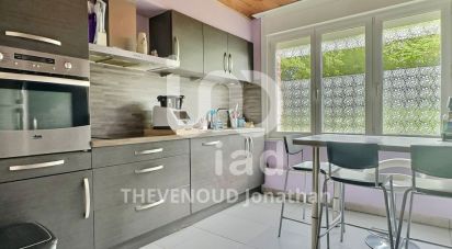 House 4 rooms of 81 m² in Roncq (59223)